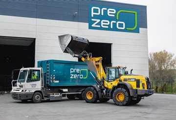 Terberg’s container carrier streamlines recyclables......